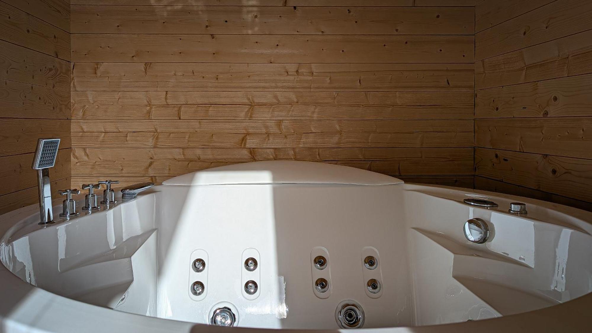 Nix & Nivis Chalet Livigno Exterior foto